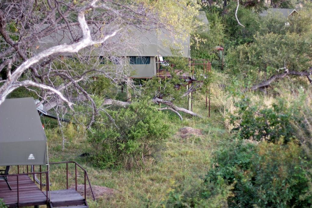 Nkasa Lupala Tented Lodge Sangwali Экстерьер фото